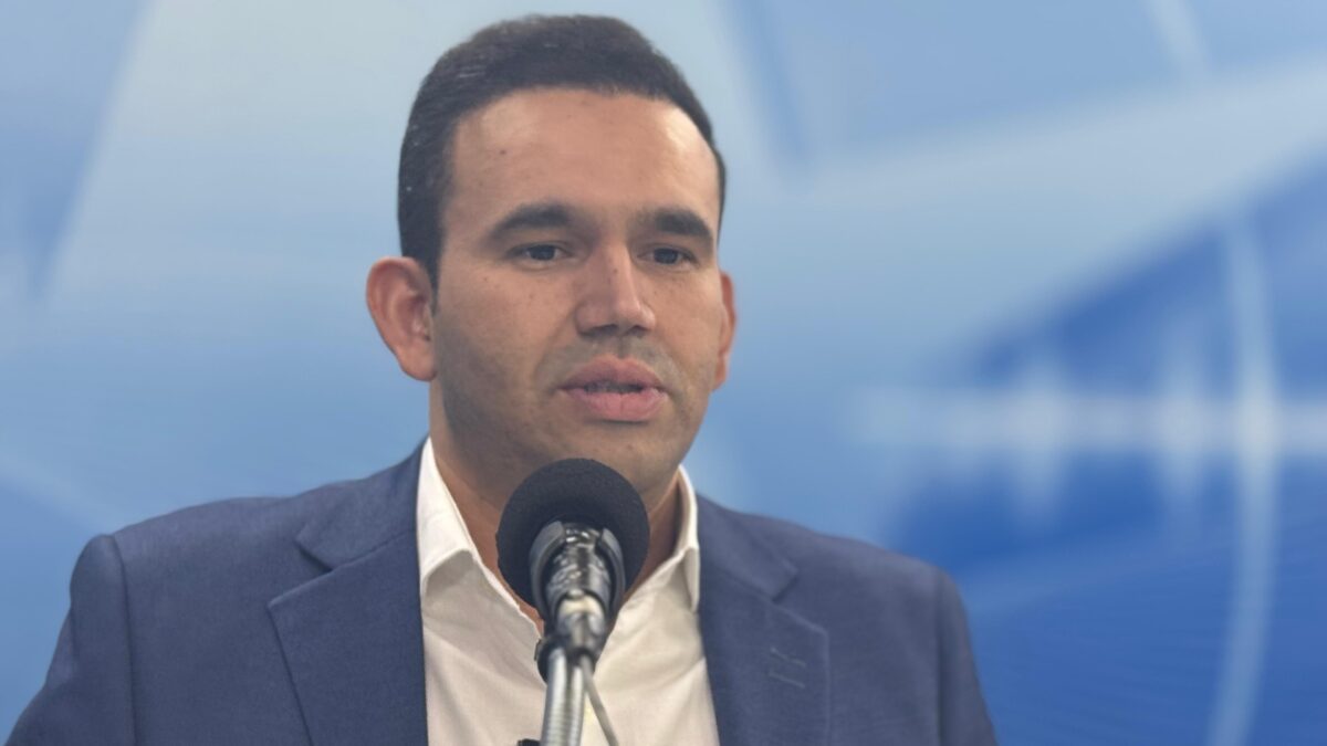 Jhony Bezerra visa disputar vaga de deputado para fortalecer candidatura a prefeito de Campina Grande em 2028: "sonho não acabou"