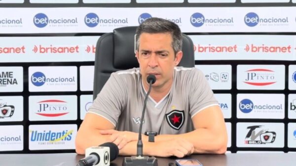 João Burse, técnico do Botafogo-PB