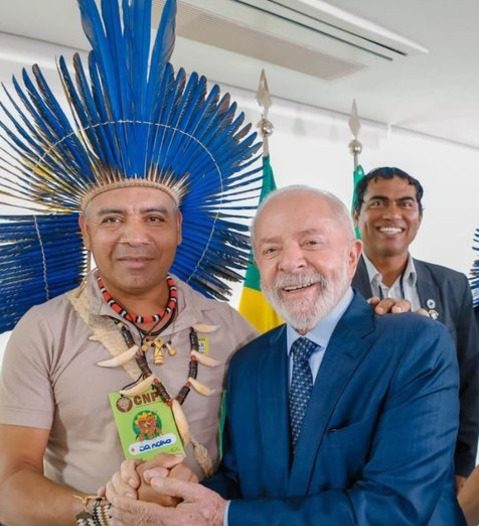 Cacique Sandro e Lula