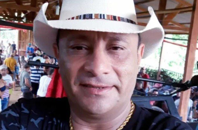 Lenda do brega, cantor maranhense Silvio Max morre aos 52 anos