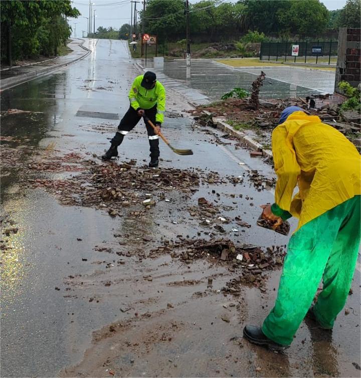 Desabamentos, alagamentos e bloqueios: veja balanço das chuvas das últimas horas em João Pessoa