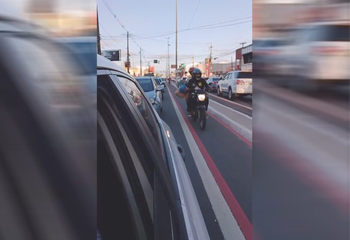 VÍDEO: ciclistas denunciam invasão de motos na ciclovia da Ruy Carneiro e ausência de fiscalização