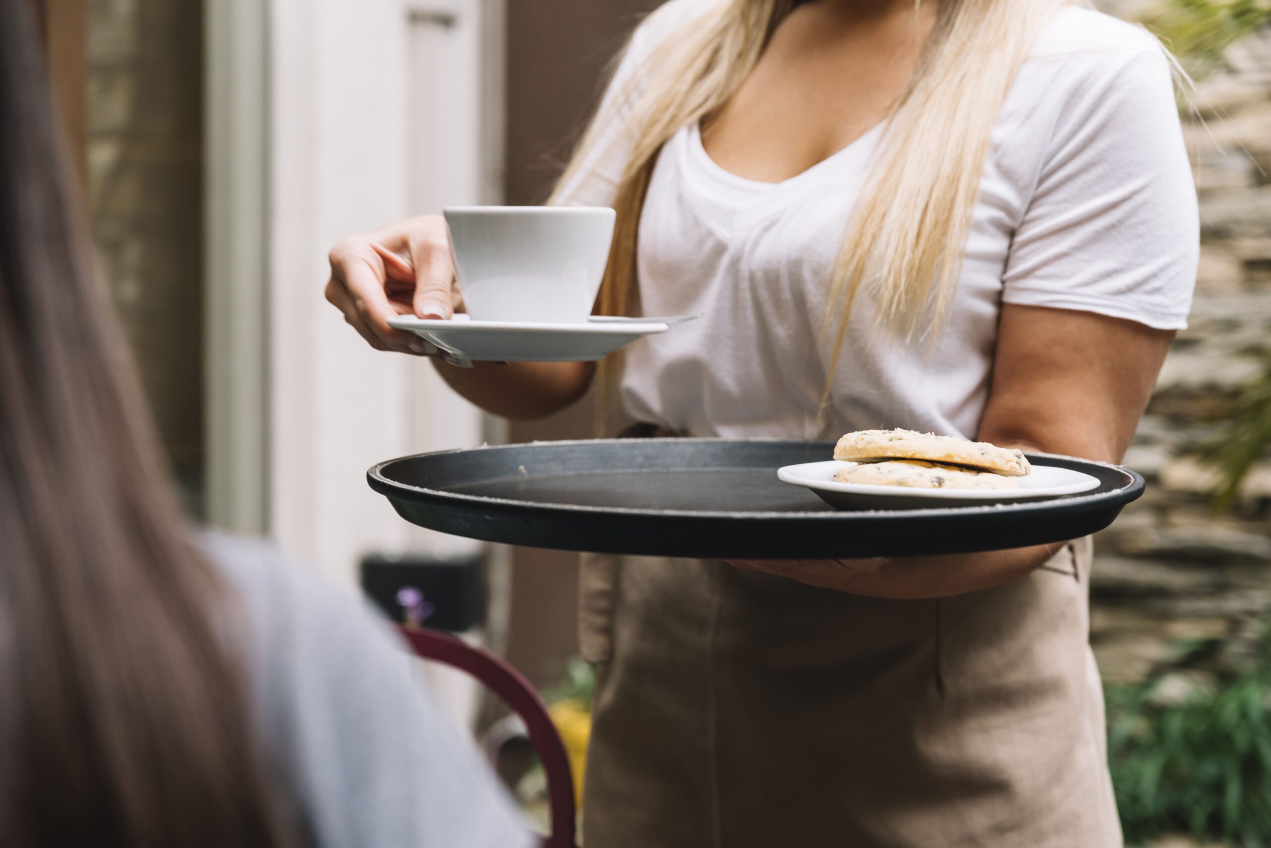 Setor de alimentação fora do lar segue segurando repasse da alta da inflação para os cardápios. Foto: Freepik